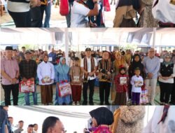 Pemkab Lampung Barat Berikan Seragam Sekolah Gratis Kepada 345 Siswa/Siswi