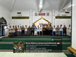 Polres Metro Pererat Silaturahmi dengan Warga, Sosialisasikan Layanan 110 dan Aplikasi Siger Presisi